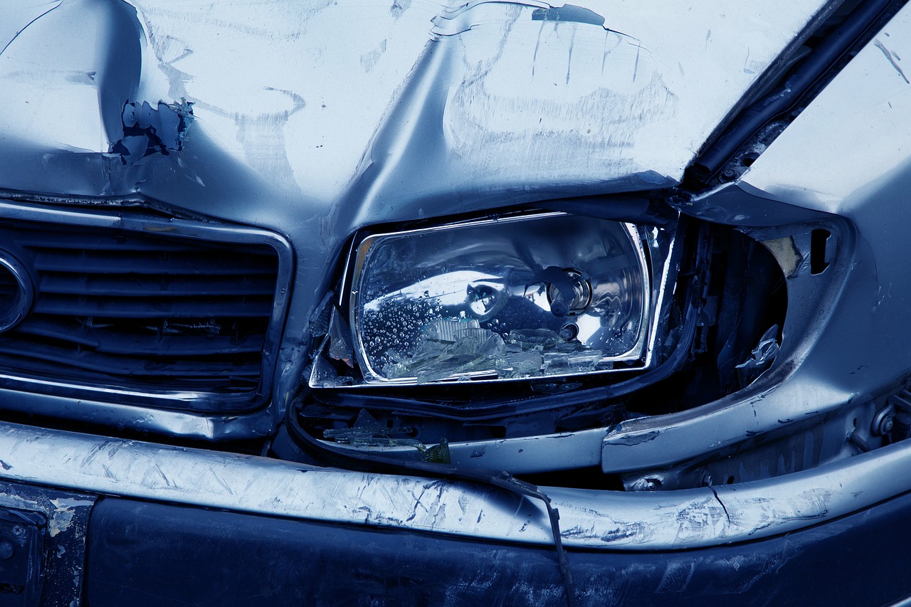 sideswipe-collision